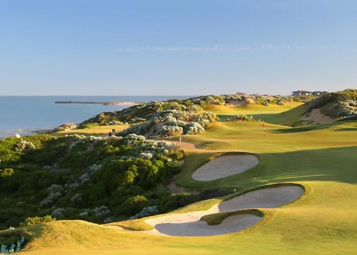 Golfers Dream 300M To The Beach