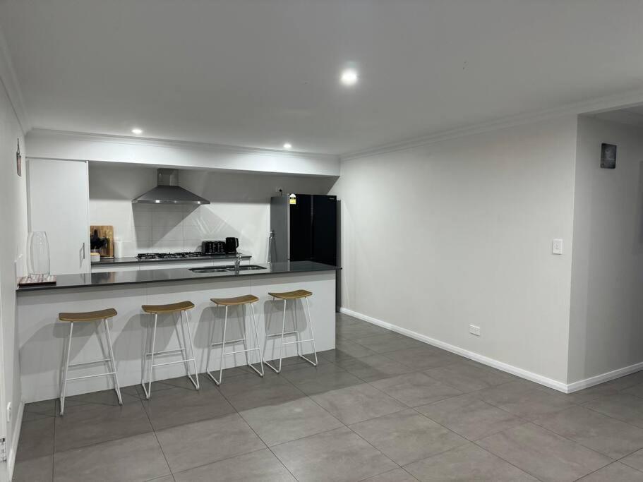 Holiday home Golfers Dream 300m To The